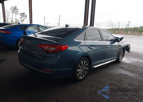 2015 Hyundai Sonata Sport z USA, uszkodzony, nr VIN 5NPE34AFXFH074528